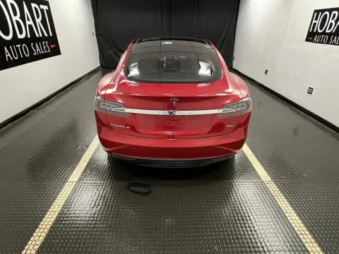 More photos of 2015 Tesla Model S 70D at Hobart Auto Sales, IN