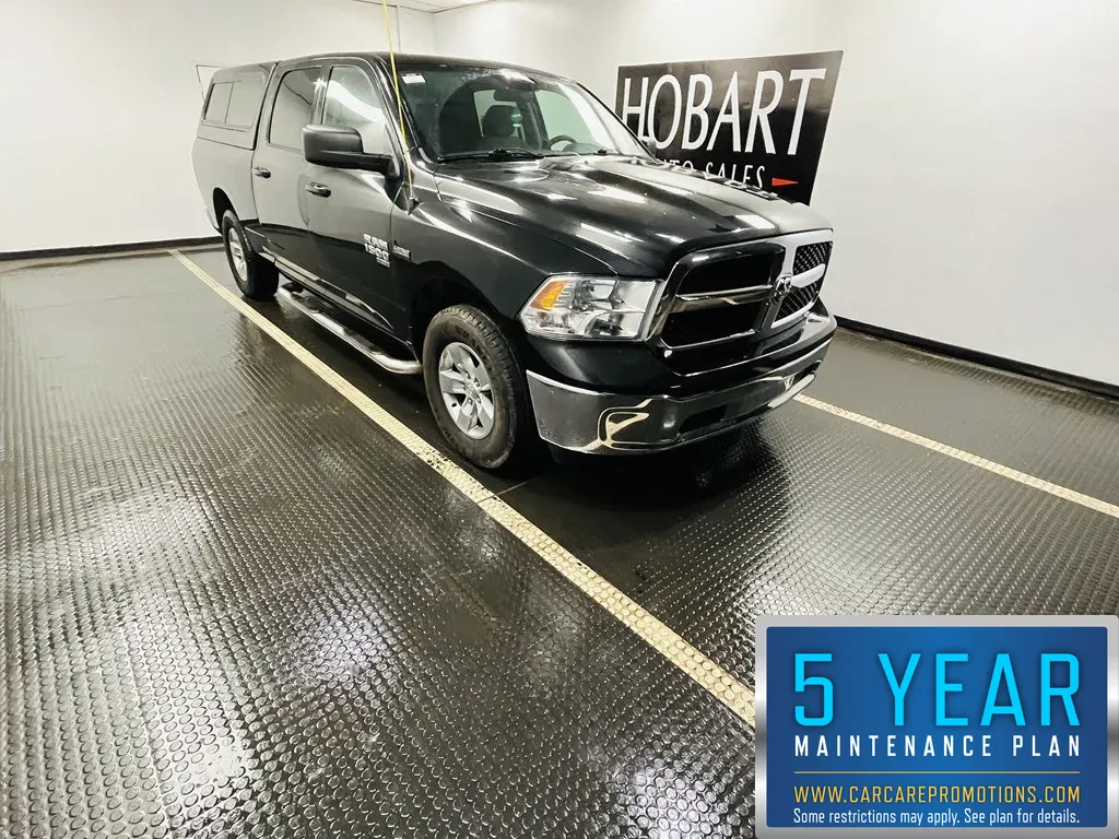 Black 2019 Ram 1500 Classic SLT for sale in Hobart, IN