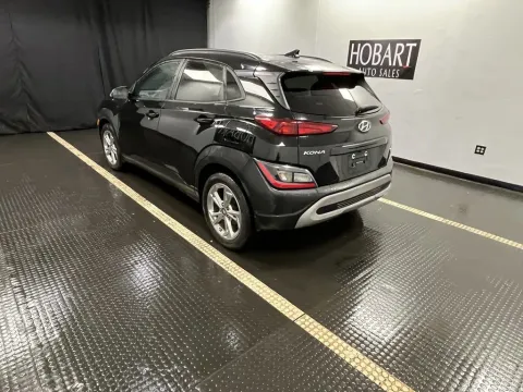 More photos of 2022 Hyundai Kona SEL at Hobart Auto Sales, IN