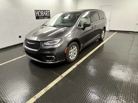 Another view of 2023 Chrysler Pacifica Touring L for sale in Hobart, IN at Hobart Auto Sales