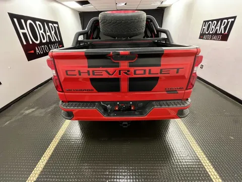 More photos of 2021 Chevrolet Silverado 1500 Custom at Hobart Auto Sales, IN