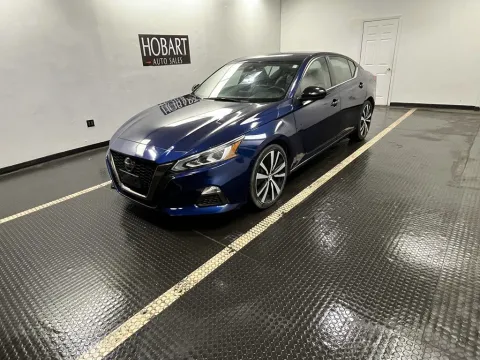 Another view of 2022 Nissan Altima 2.5 SR for sale in Hobart, IN at Hobart Auto Sales