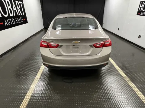 More photos of 2023 Chevrolet Malibu LT at Hobart Auto Sales, IN