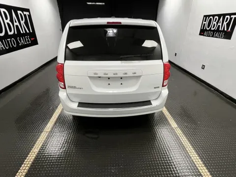 More photos of 2019 Dodge Grand Caravan SE at Hobart Auto Sales, IN