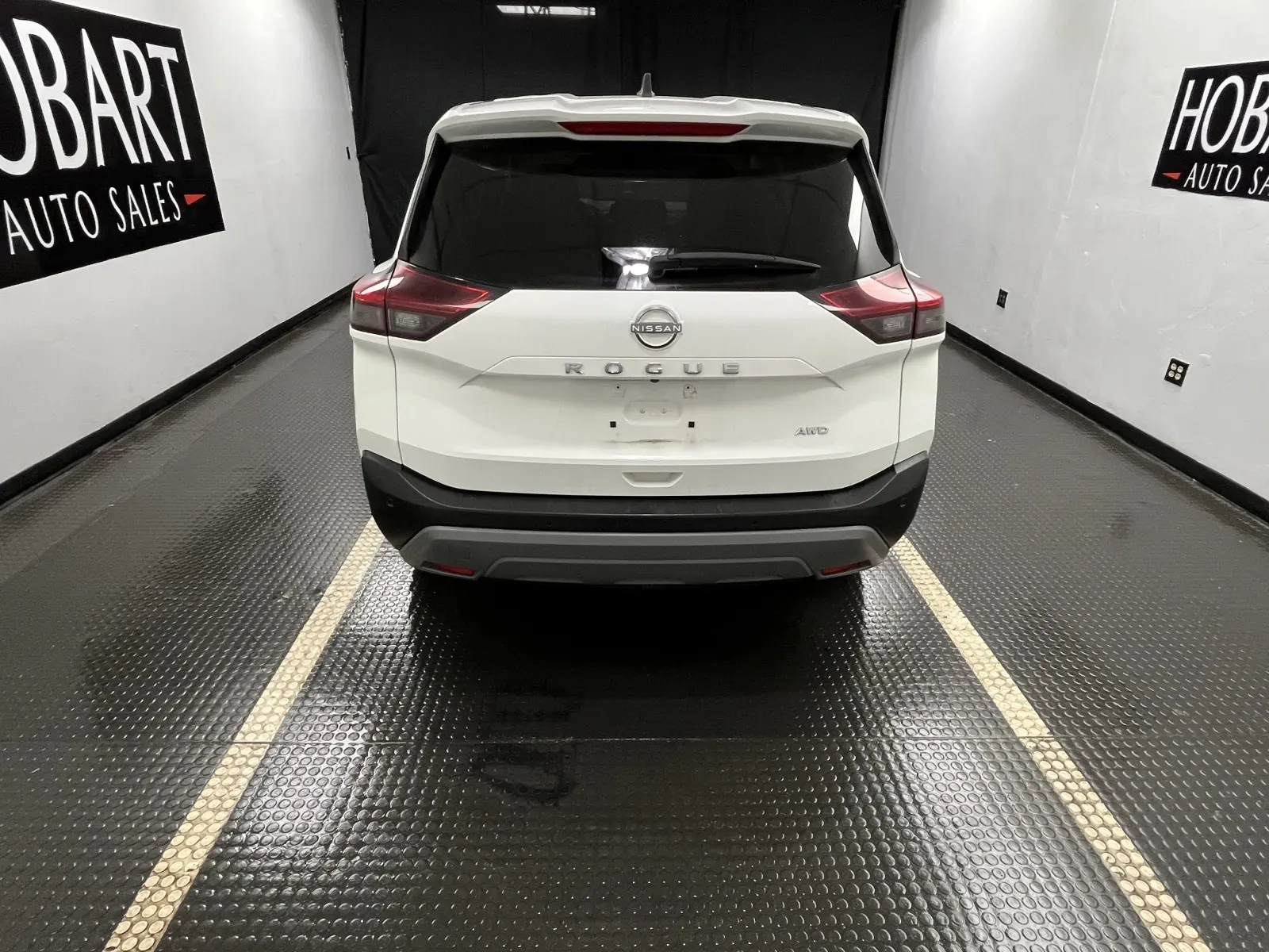 More photos of 2023 Nissan Rogue S at Hobart Auto Sales, IN