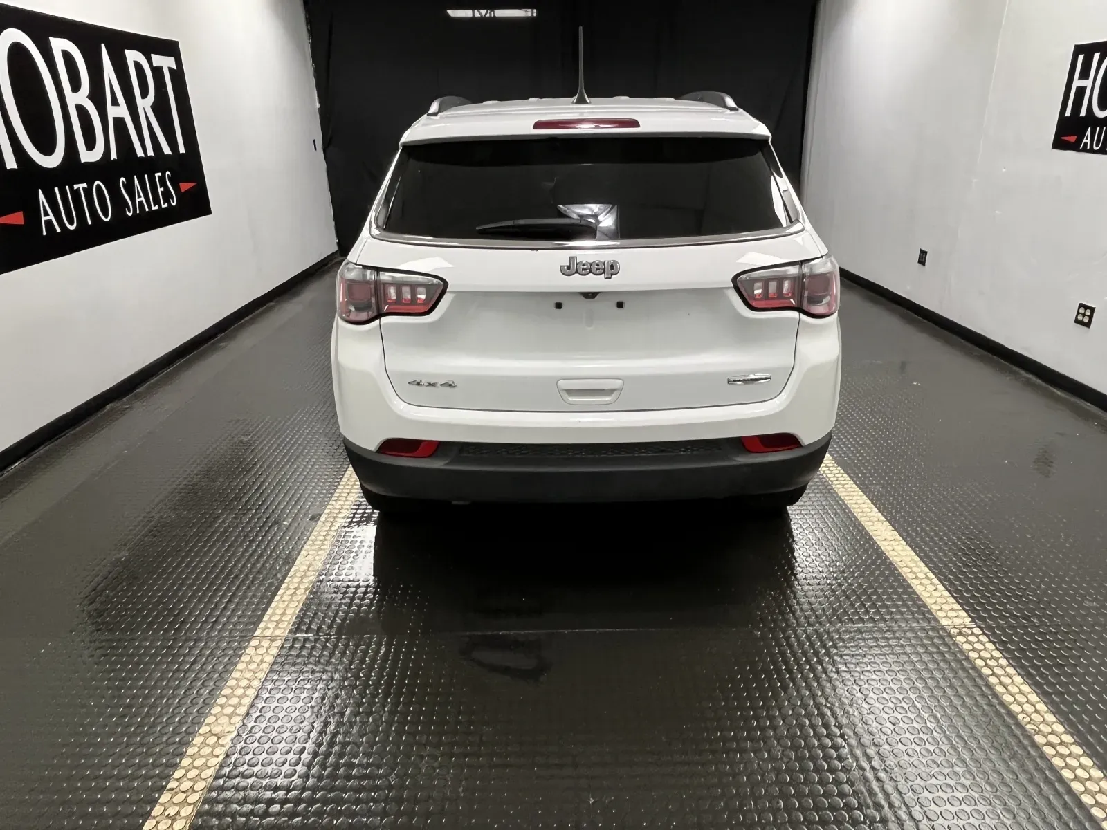 More photos of 2024 Jeep Compass Latitude at Hobart Auto Sales, IN