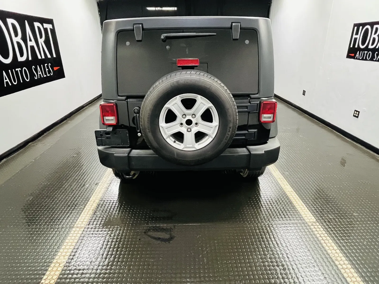 More photos of 2017 Jeep Wrangler Unlimited Sport at Hobart Auto Sales, IN