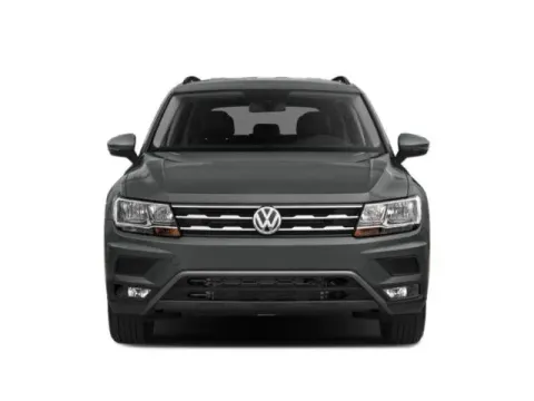 More photos of 2018 Volkswagen Tiguan at Hobart Auto Sales, IN