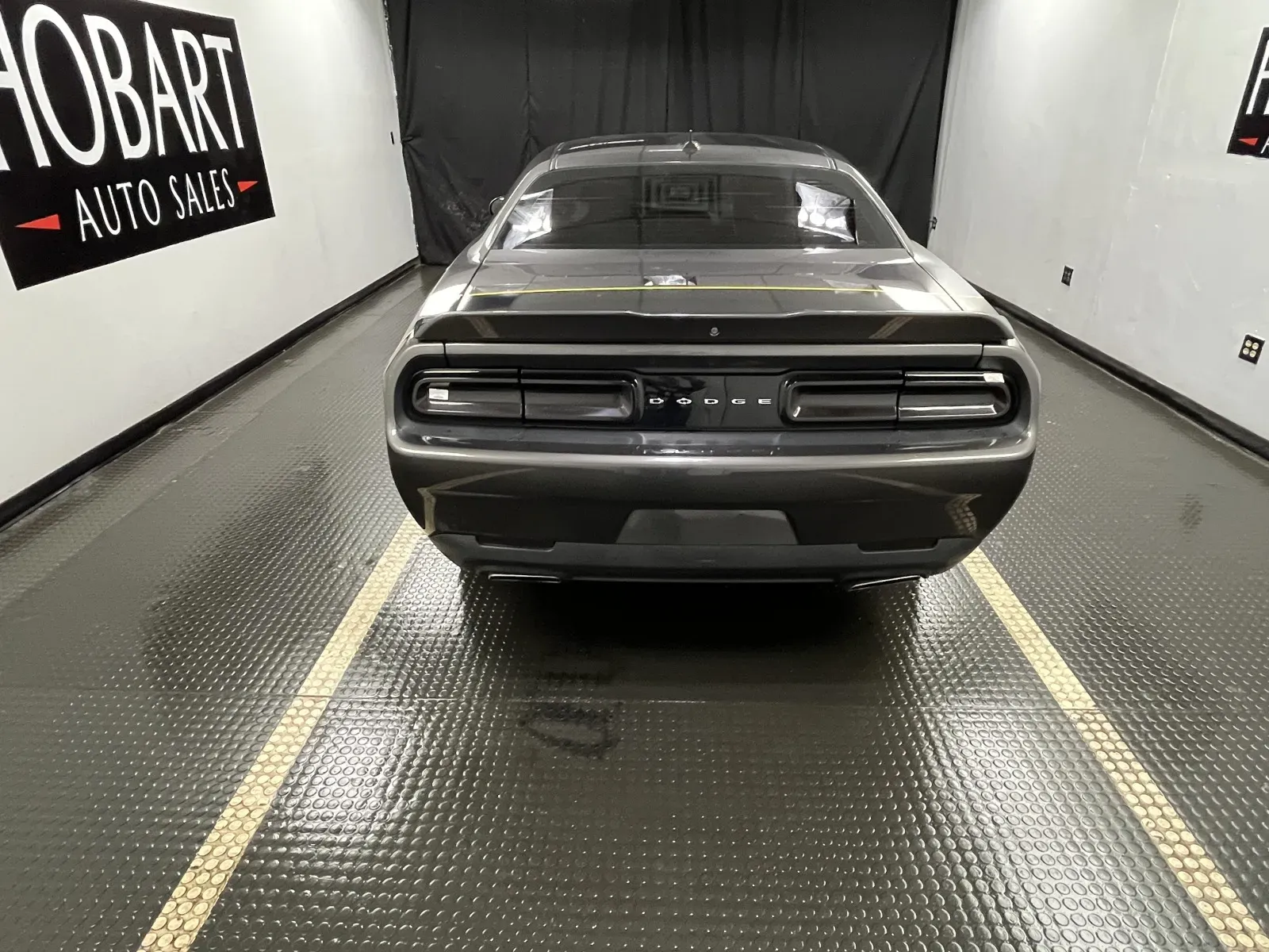 More photos of 2016 Dodge Challenger R/T Plus at Hobart Auto Sales, IN