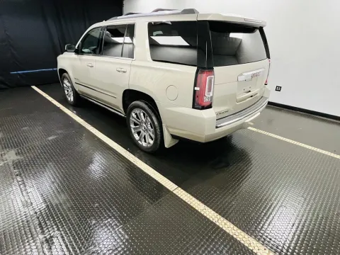 More photos of 2017 GMC Yukon Denali at Hobart Auto Sales, IN