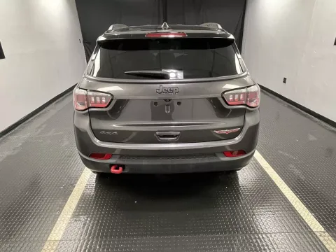 More photos of 2019 Jeep Compass Trailhawk at Hobart Auto Sales, IN