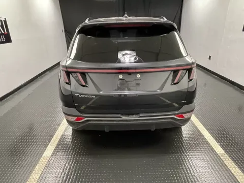 More photos of 2023 Hyundai Tucson SEL at Hobart Auto Sales, IN