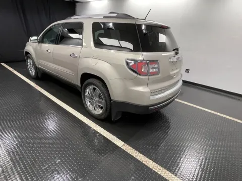 More photos of 2017 GMC Acadia Limited at Hobart Auto Sales, IN