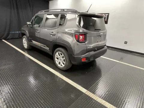 More photos of 2017 Jeep Renegade Latitude at Hobart Auto Sales, IN