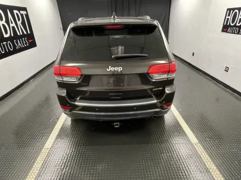 More photos of 2017 Jeep Grand Cherokee Limited at Hobart Auto Sales, IN