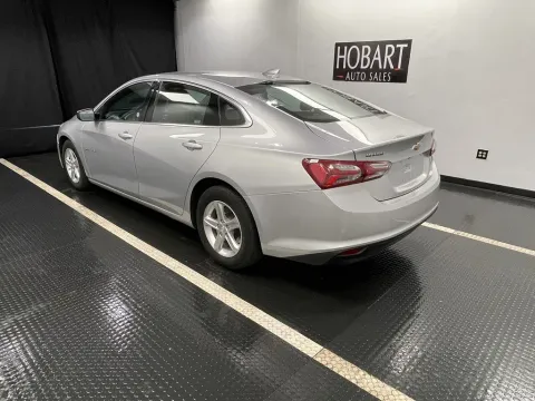 More photos of 2022 Chevrolet Malibu LT at Hobart Auto Sales, IN