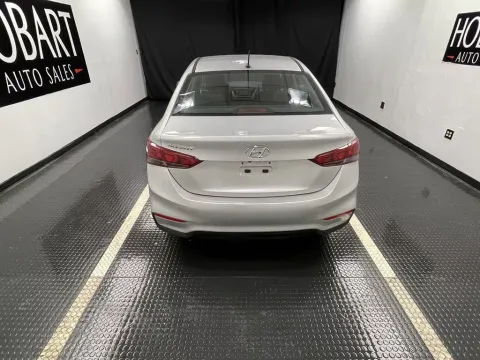 More photos of 2021 Hyundai Accent SE at Hobart Auto Sales, IN