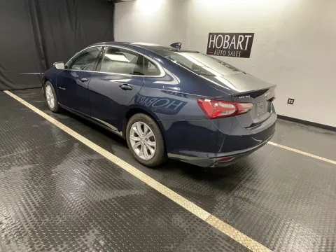 More photos of 2022 Chevrolet Malibu LT at Hobart Auto Sales, IN