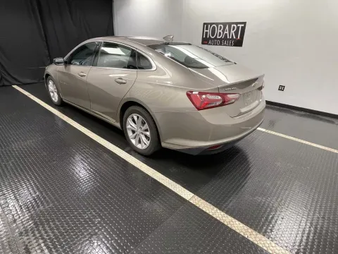 More photos of 2022 Chevrolet Malibu LT at Hobart Auto Sales, IN
