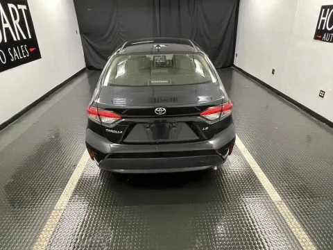 More photos of 2020 Toyota Corolla LE at Hobart Auto Sales, IN