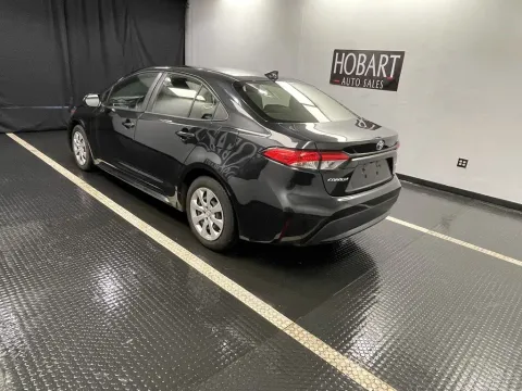 More photos of 2020 Toyota Corolla LE at Hobart Auto Sales, IN