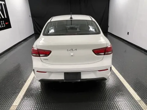 More photos of 2022 Kia Rio LX at Hobart Auto Sales, IN