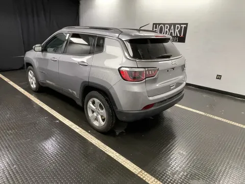 More photos of 2018 Jeep Compass Latitude at Hobart Auto Sales, IN