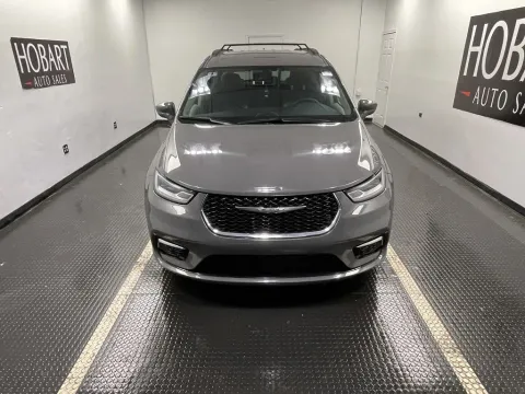 Photos of 2022 Chrysler Pacifica Touring L for sale in Hobart, IN at Hobart Auto Sales