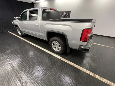 More photos of 2014 GMC Sierra 1500 SLE at Hobart Auto Sales, IN