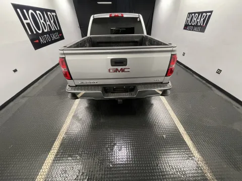 More photos of 2014 GMC Sierra 1500 SLE at Hobart Auto Sales, IN