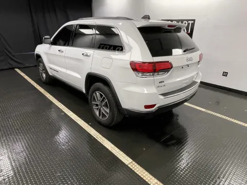 More photos of 2020 Jeep Grand Cherokee Limited at Hobart Auto Sales, IN