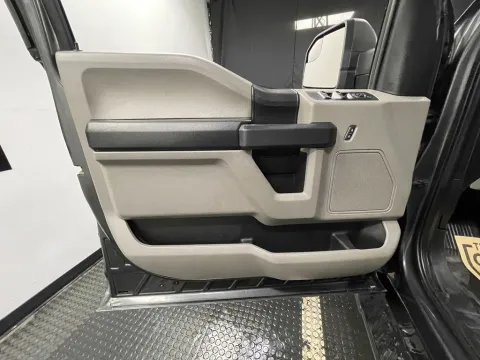 More photos of 2020 Ford F-150 at Hobart Auto Sales, IN