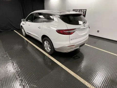 More photos of 2020 Buick Enclave Essence at Hobart Auto Sales, IN