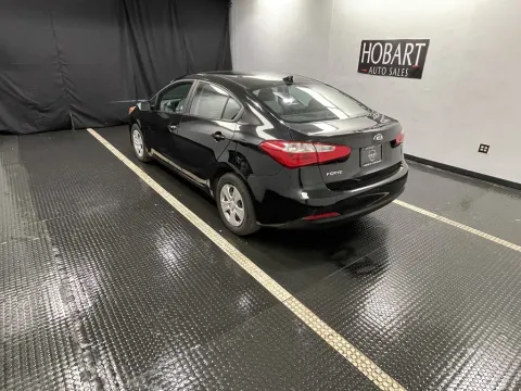 More photos of 2016 Kia Forte LX at Hobart Auto Sales, IN