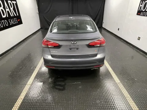 More photos of 2018 Kia Forte S at Hobart Auto Sales, IN