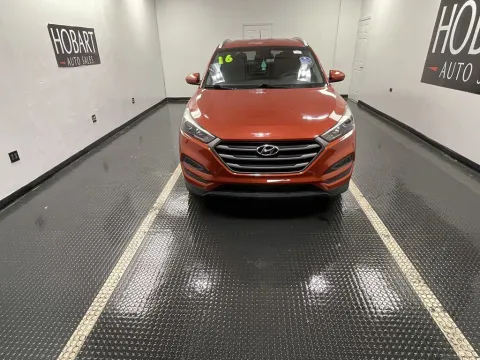 Photos of 2016 Hyundai Tucson SE for sale in Hobart, IN at Hobart Auto Sales