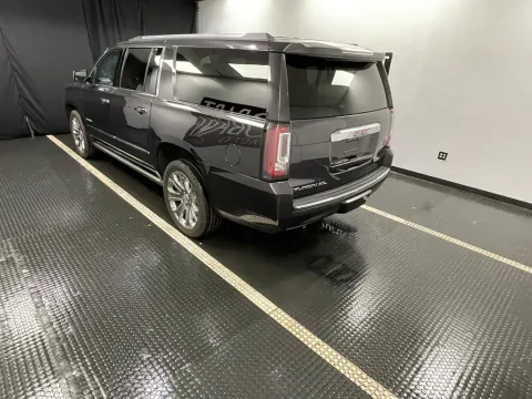 More photos of 2016 GMC Yukon XL Denali at Hobart Auto Sales, IN