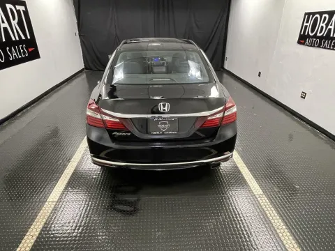 More photos of 2016 Honda Accord Sedan LX at Hobart Auto Sales, IN