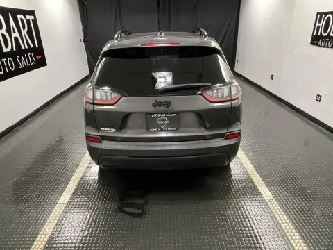 More photos of 2020 Jeep Cherokee Altitude at Hobart Auto Sales, IN