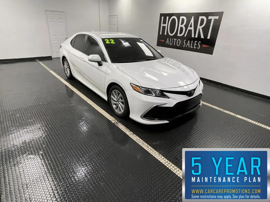 White 2022 Toyota Camry LE for sale in Hobart, IN