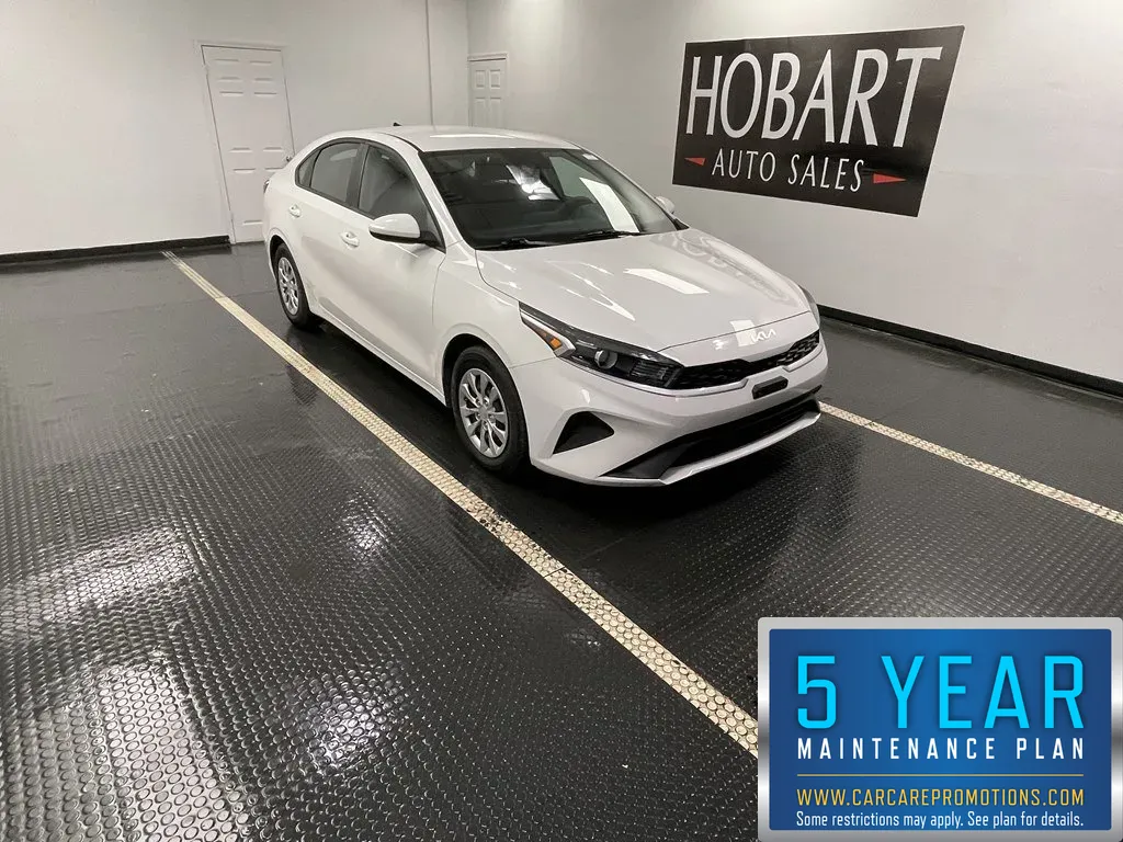 White 2023 Kia Forte for sale in Hobart, IN