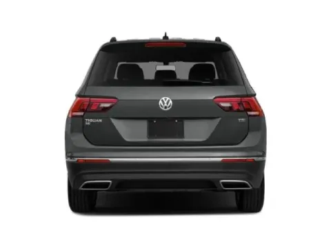 More photos of 2018 Volkswagen Tiguan at Hobart Auto Sales, IN