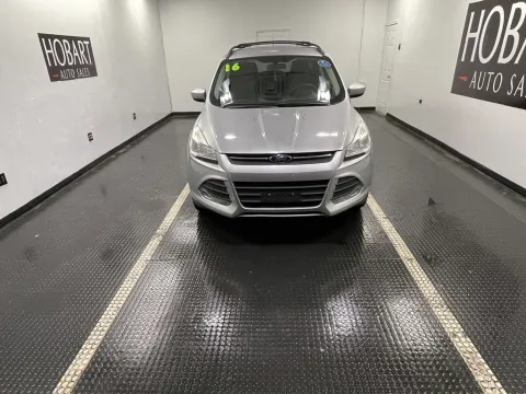 Photos of 2016 Ford Escape SE for sale in Hobart, IN at Hobart Auto Sales