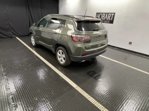 More photos of 2018 Jeep Compass Latitude at Hobart Auto Sales, IN