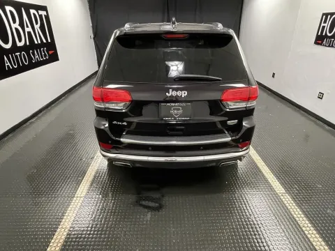 More photos of 2019 Jeep Grand Cherokee Summit at Hobart Auto Sales, IN