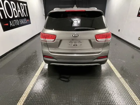 More photos of 2016 Kia Sorento EX at Hobart Auto Sales, IN