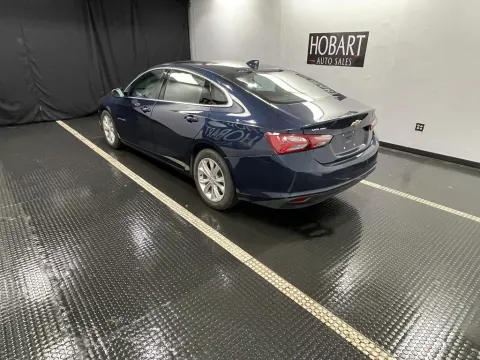 More photos of 2022 Chevrolet Malibu LT at Hobart Auto Sales, IN