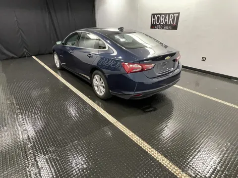 More photos of 2022 Chevrolet Malibu LT at Hobart Auto Sales, IN