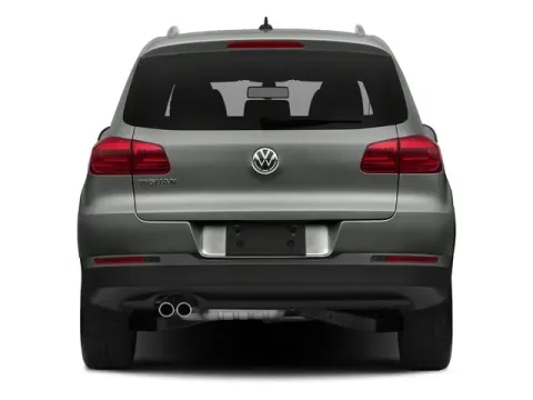 More photos of 2017 Volkswagen Tiguan Wolfsburg Edition at Hobart Auto Sales, IN