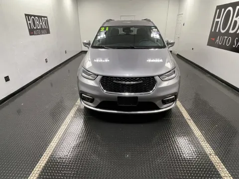 Photos of 2021 Chrysler Pacifica Touring for sale in Hobart, IN at Hobart Auto Sales